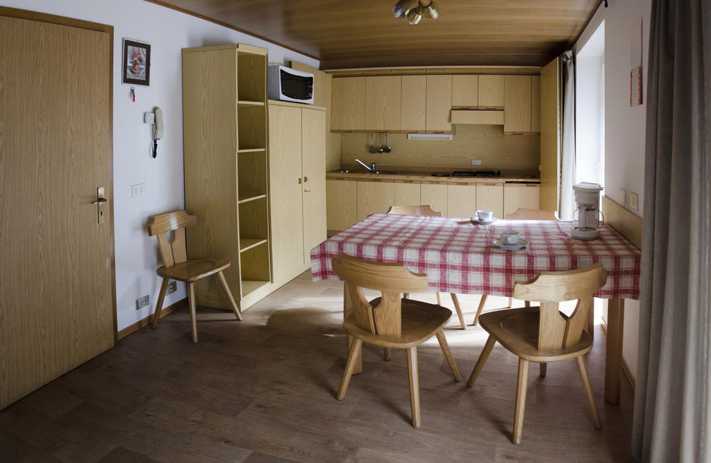 Appartamenti Bel Sit Canazei Bagian luar foto